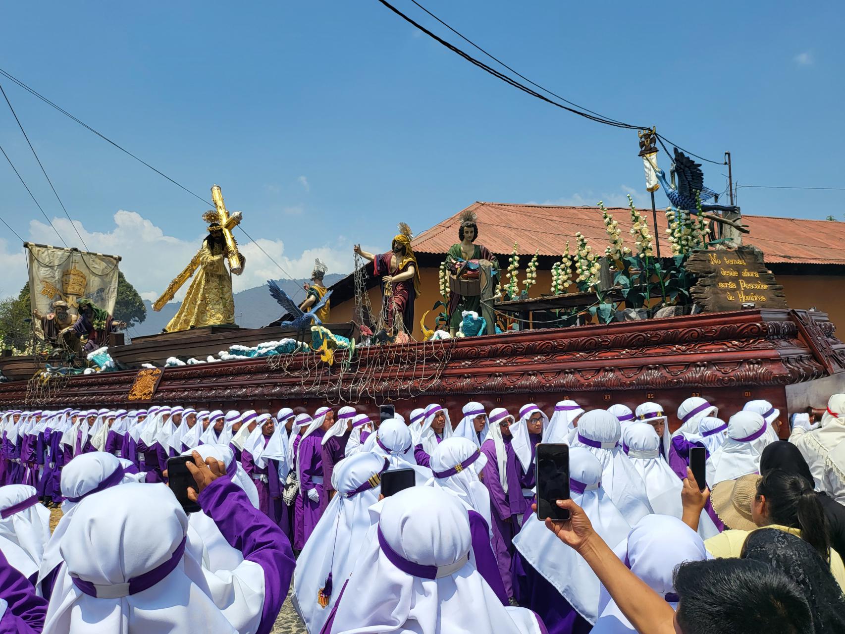 A float depicting Biblical story of Jesus in the Semana Santa procession