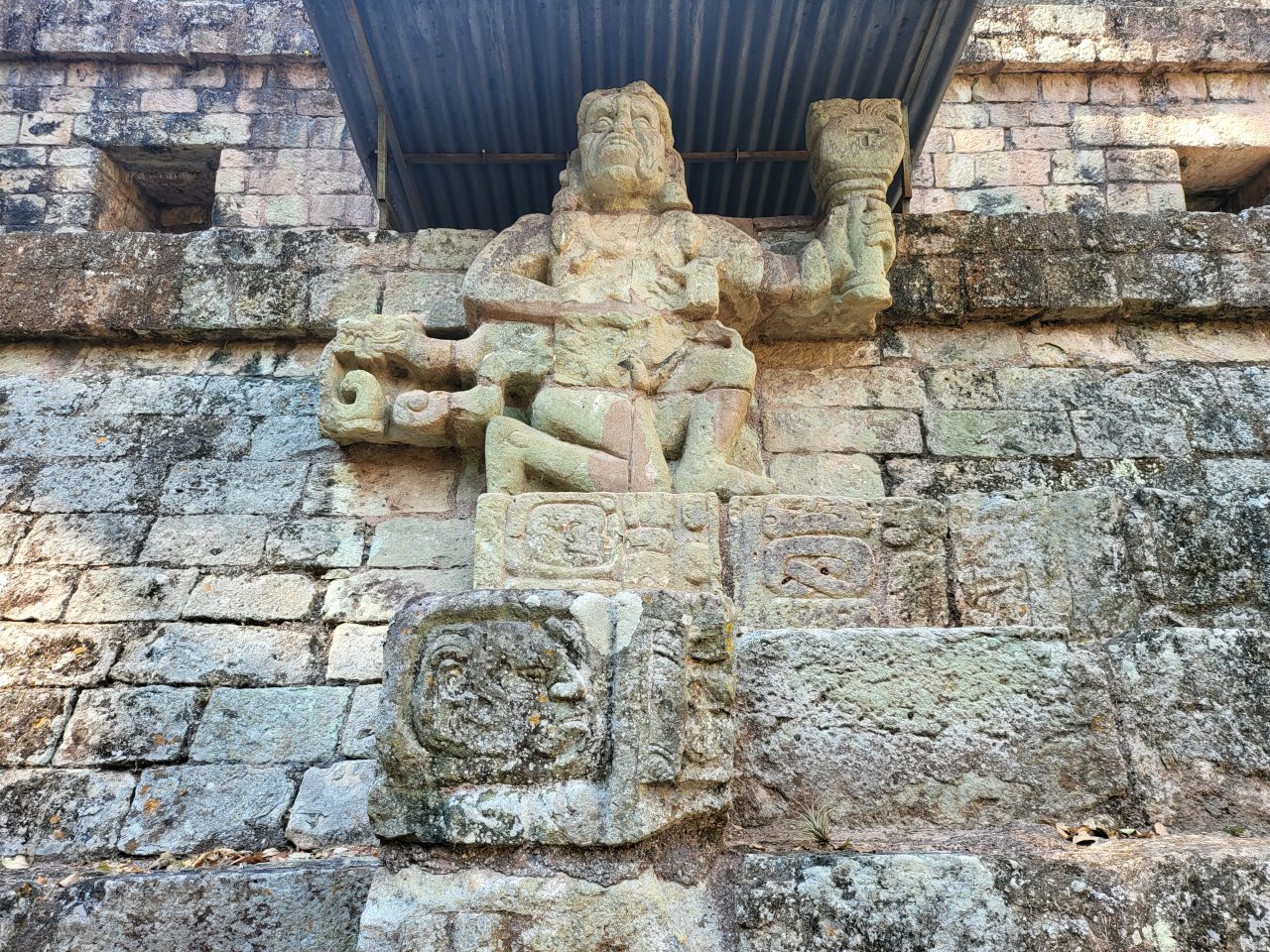 Possibly a statue of howler monkey god