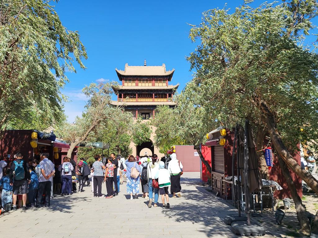 Guanghua Gate at Jiayuguan Fortress (光化门）