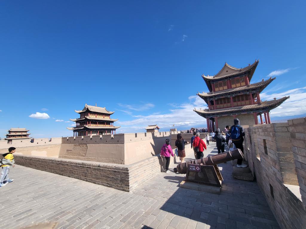 Multi-storey towers in Jiayuguan Fortress