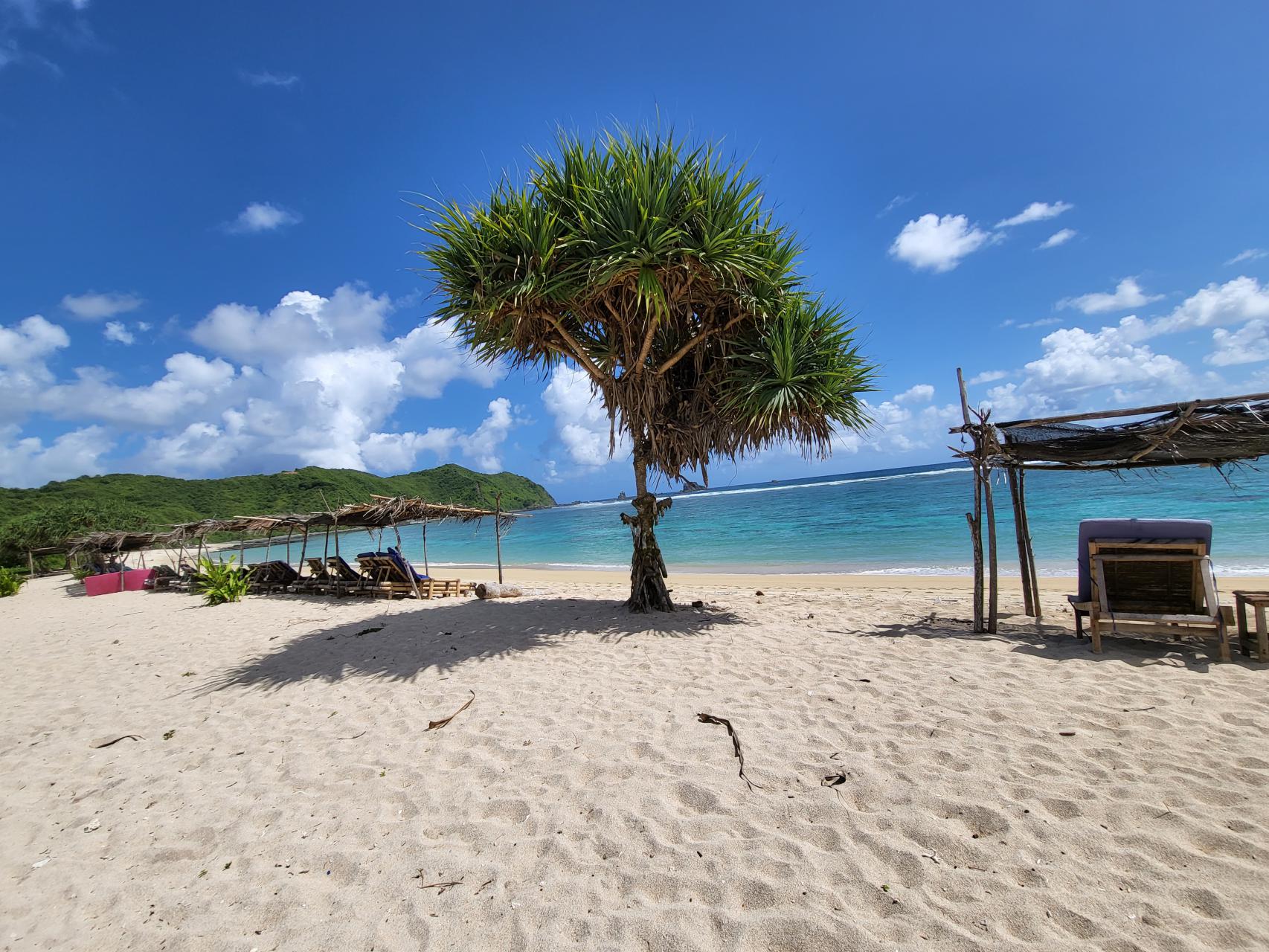 Tampah Beach, South Lombok