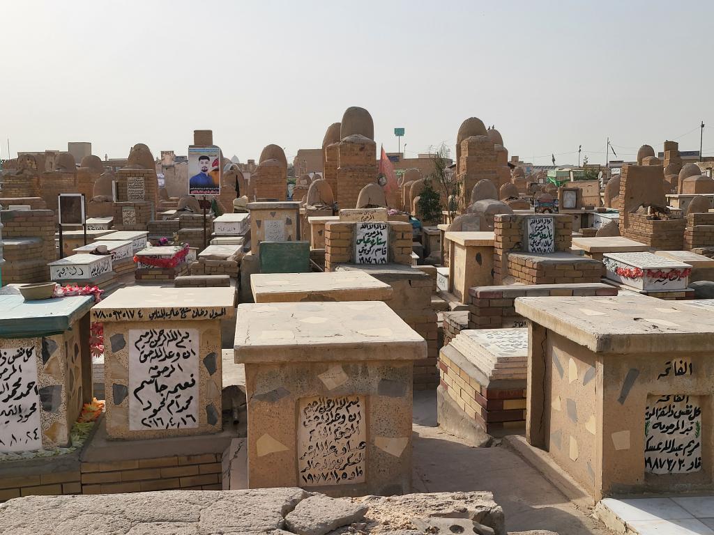 Wadi Al-Salam Cemetery, Najaf