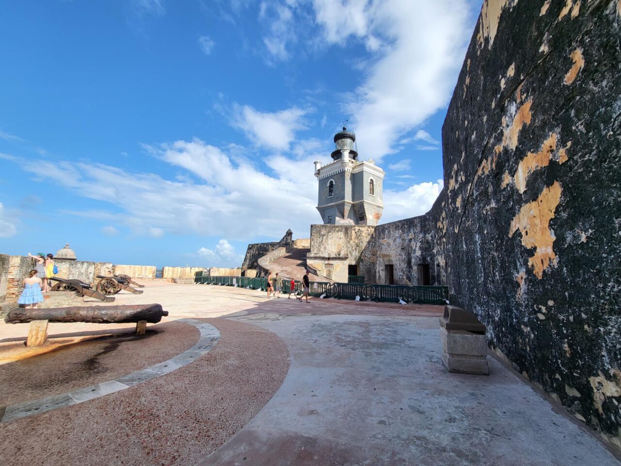 An upper courtyard of San Filipe de Morro Fort